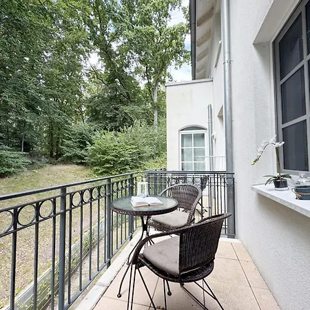 Haus Meeresblick A 2 27 Kapitaenskajuete Mit Balkon Baabe