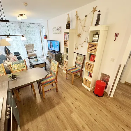 Haus Meeresblick A 2 27 Kapitaenskajuete Mit Balkon Baabe