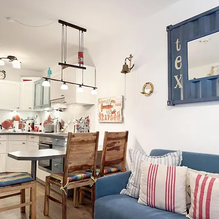 Apartment Haus Meeresblick A 2 27 Kapitaenskajuete Mit Balkon