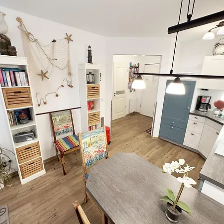 Haus Meeresblick A 2 27 Kapitaenskajuete Mit Balkon Baabe